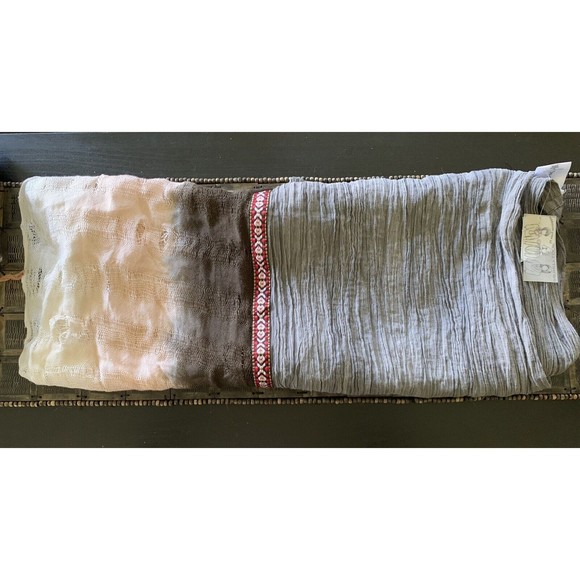 NWT BCBGeneration Infinity Loop Scarf One Size Multicolors Braid - Picture 3 of 7